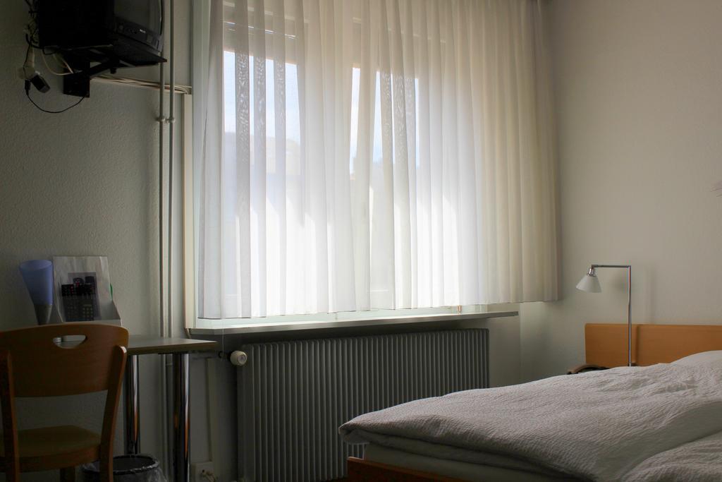 Hotel Muenchnerhof Basel Room photo