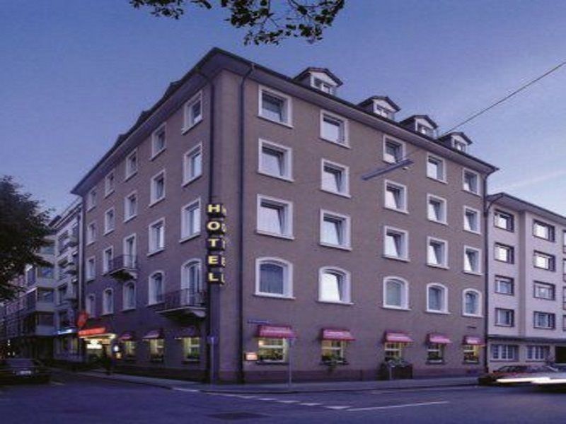 Hotel Muenchnerhof Basel Exterior photo